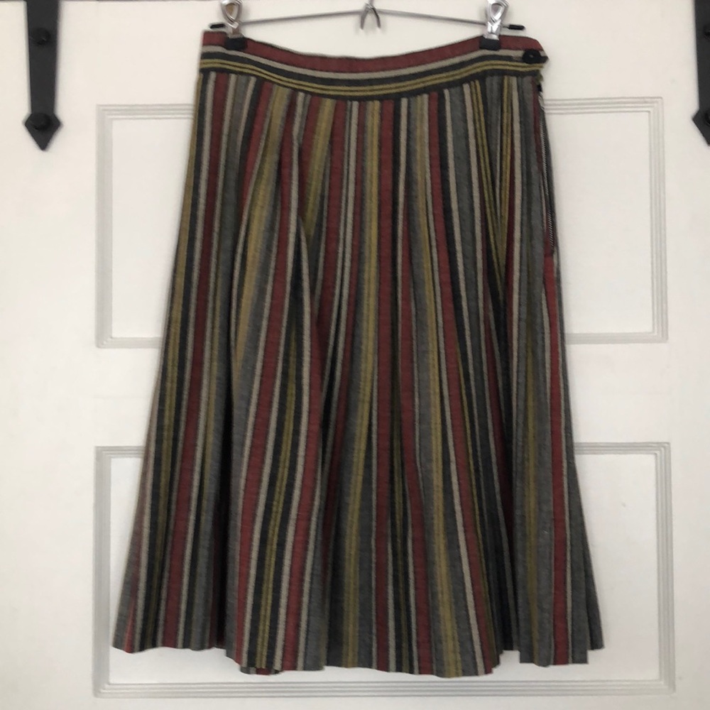 Vintage Striped Wool Pleated Skirt (Fits 6)